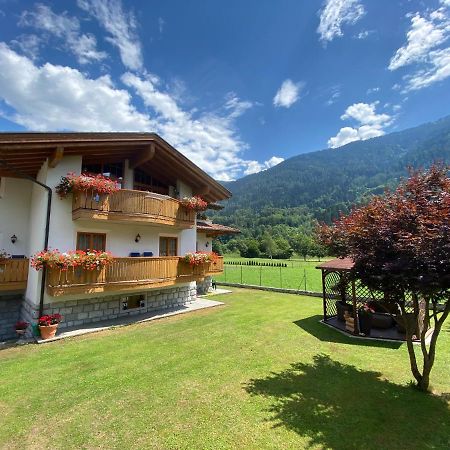 Villa Golf Pinzolo Bagian luar foto
